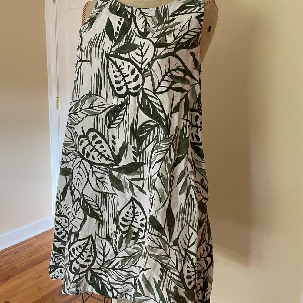Tahari Green and White Linen Dress
